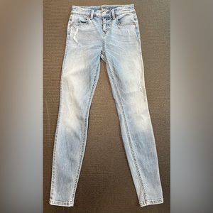 Level 99 Midrise Janice Denim